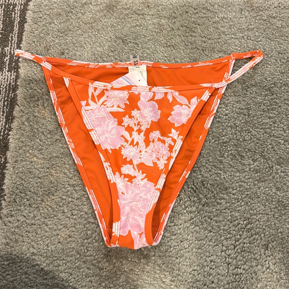 Bathing suit bottoms